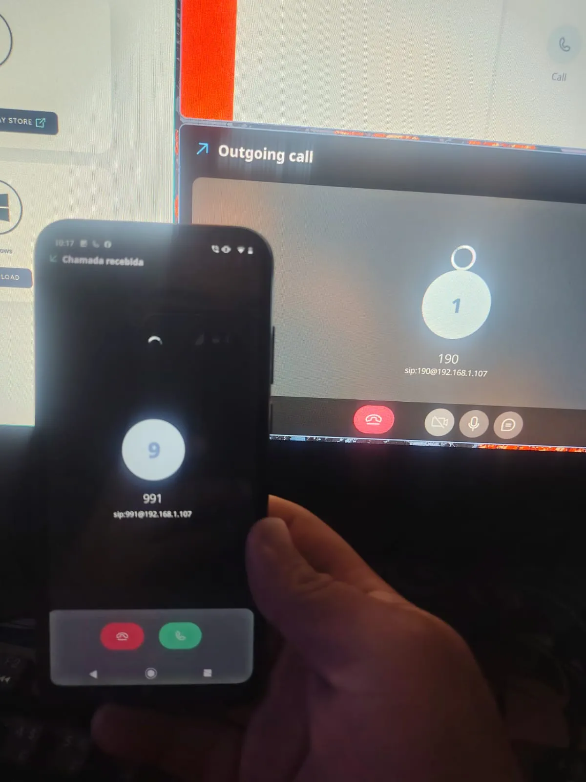 Celular ligando para o host via Asterisk
